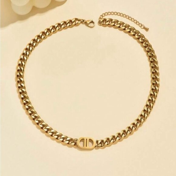 18k Gold Filled Chain Necklace and Bracelet Set - Picture 2 of 3